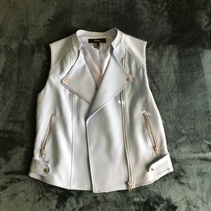 Forever 21 baby blue vest